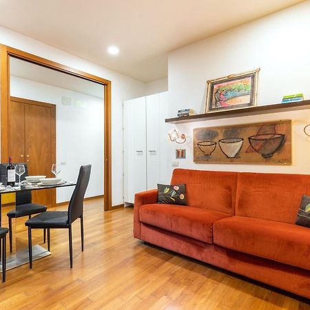 Rome As You Feel - Cozy Apartments In San Giovanni Экстерьер фото