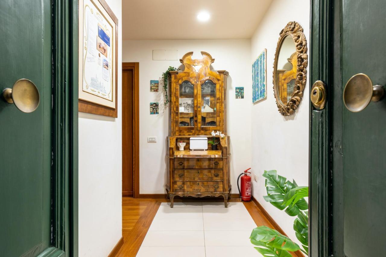 Rome As You Feel - Cozy Apartments In San Giovanni Экстерьер фото